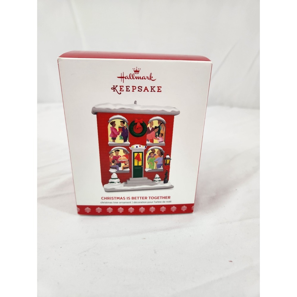 Hallmark Keepsake Christmas Is Better Together Ornament Rodney Gentry 2021 Light